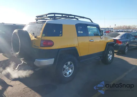 2007 Toyota Fj Cruiser from USA, damaged, VIN JTEBU11F470090104